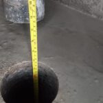 Perfuração industrial em concreto com precisão milimétrica e acabamento técnico.